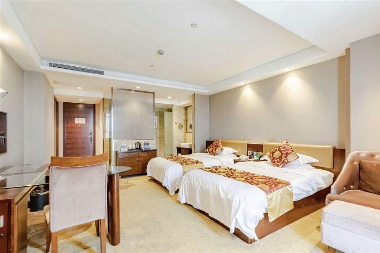 The Century Hotel Zhongshan  Exterior foto