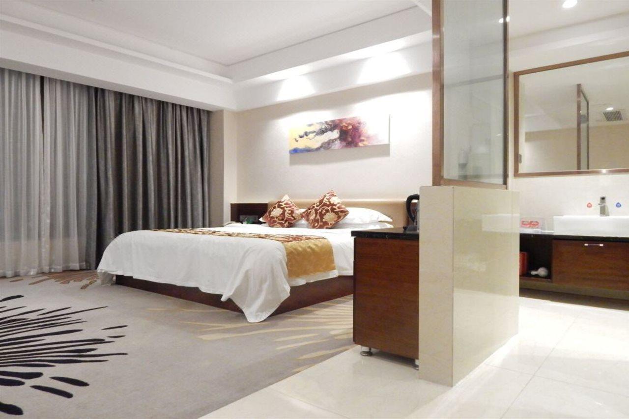 The Century Hotel Zhongshan  Exterior foto