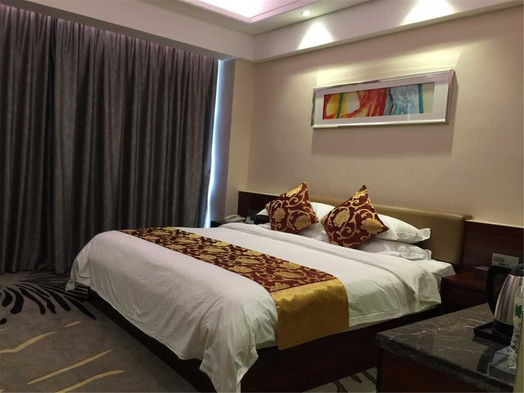 The Century Hotel Zhongshan  Zimmer foto