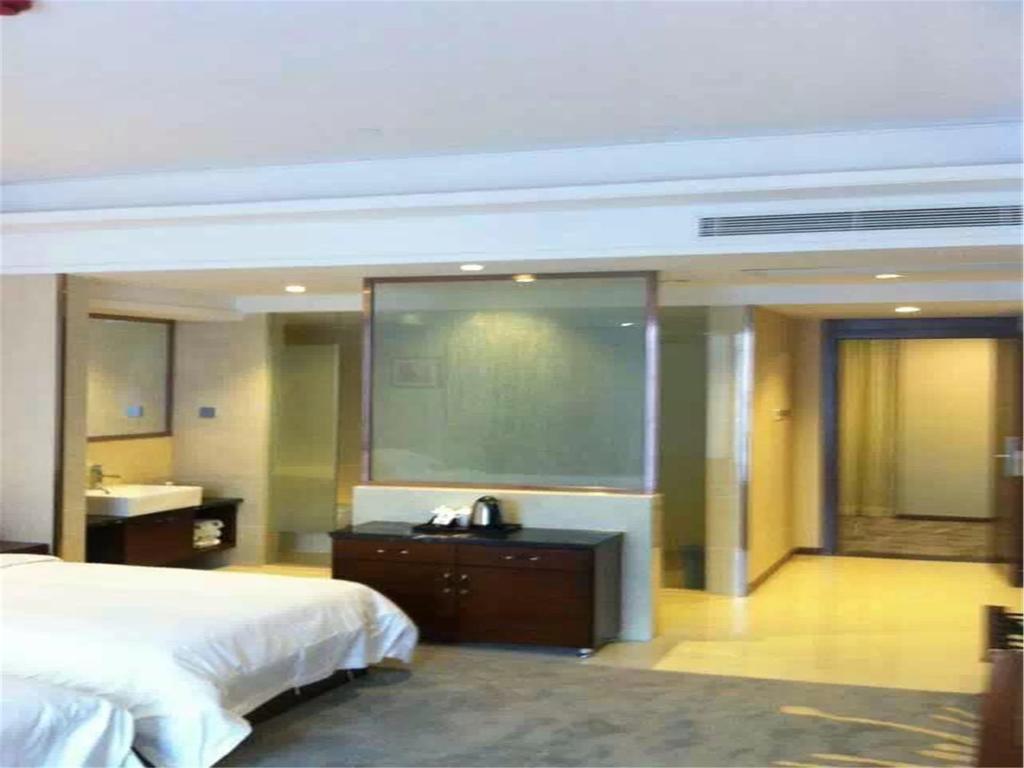 The Century Hotel Zhongshan  Exterior foto